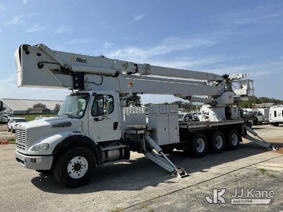(South Beloit, IL) Altec AH125, Articulating & Telescopic Material Handling Bucket Truck rear mounte