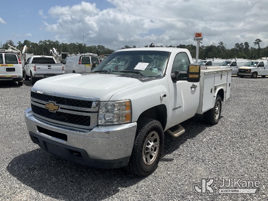 (Hammond, LA) 2013 Chevrolet Silverado 3500HD Service Truck Runs & Moves) (Engine Performance Concer