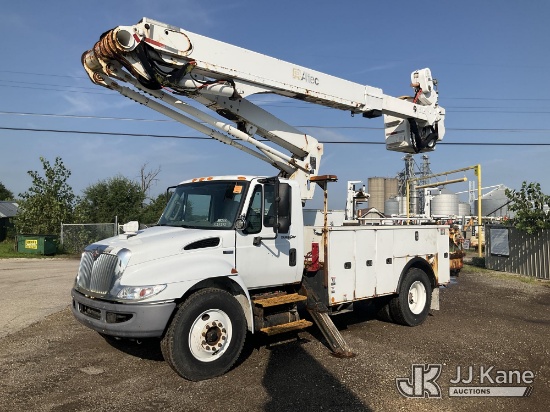 (South Beloit, IL) Altec AT50, Articulating & Telescopic Material Handling Bucket Truck mounted on 2