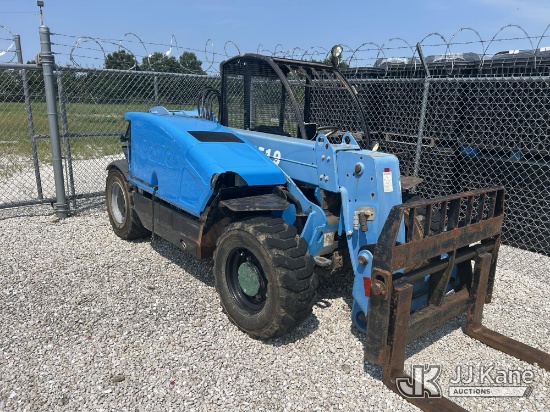 (Columbia, MO) 2015 Genie GTH-5519 Rough Terrain Hydraulic Telescopic Forklift, Unknown PTO hours. O