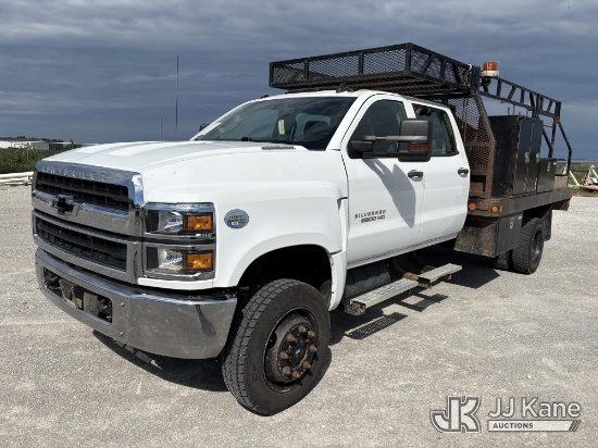 (Hawk Point, MO) 2019 Chevrolet Silverado 5500HD Crew-Cab Flatbed/Service Truck Runs & Moves