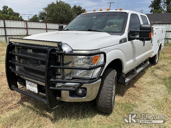 (Oklahoma City, OK) 2015 Ford F-350 SD Crew-Cab Service Truck Runs & Moves