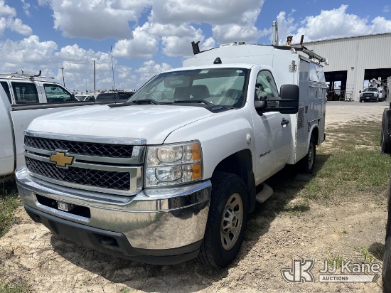 (Houston, TX) 2012 Chevrolet Silverado 3500HD Enclosed Service Truck Runs & Does Not Move) (Transmis