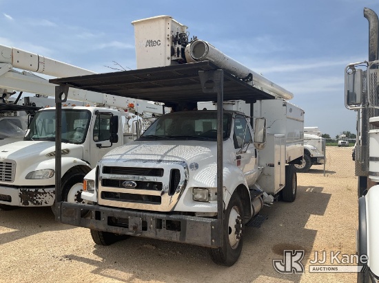 (Marion, TX) Altec LR756, Over-Center Bucket Truck mounted behind cab on 2015 Ford F-750 Chipper Dum