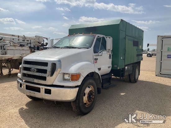 (Marion, TX) 2005 Ford F-750 Chipper Dump Truck Not Running, Condition Unknown
