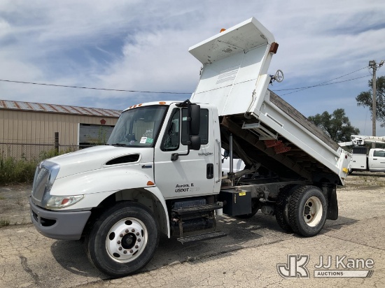 (South Beloit, IL) 2011 International DuraStar 4300 Dump Truck Runs, Moves & Dump Operates) (Engine