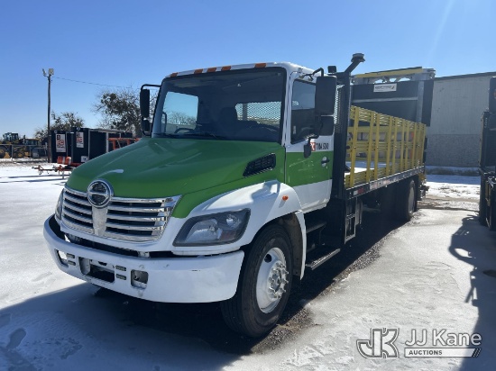 (Wichita Falls, TX) 2008 Hino Conventional Cab Flatbed/Attenuator Truck Not Running, Condition Unkno