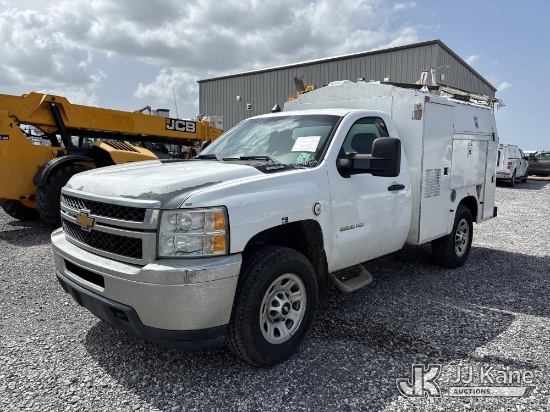 (Hammond, LA) 2012 Chevrolet Silverado 3500HD Enclosed Service Truck Runs & Moves