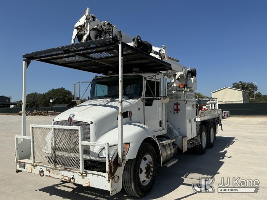 (Johnson City, TX) Altec D3050A-TR, Digger Derrick rear mounted on 2014 Kenworth T370 T/A Flatbed/Ut