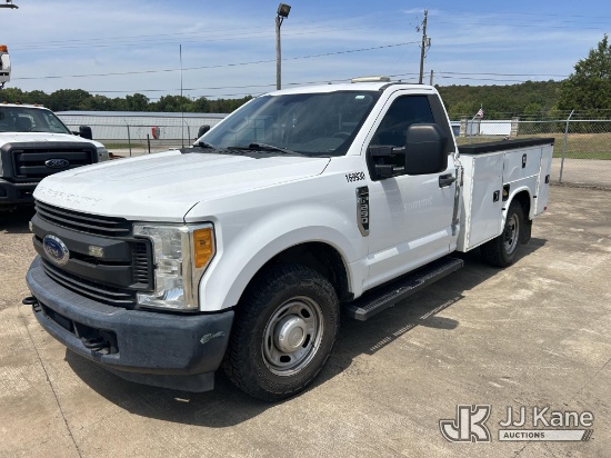 (Maumelle, AR) 2017 Ford F-250 SD Service Truck Runs & Moves