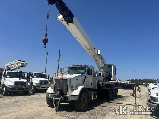 (South Beloit, IL) Altec AC38-127S, Telescopic Platform/Hydraulic Crane mounted on 2014 Peterbilt 36