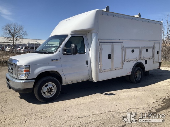 (South Beloit, IL) 2019 Ford Econoline E-450 Cutaway Enclosed Service Van Runs & Moves) (Generator-