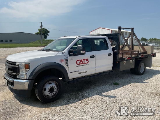 (Columbia, MO) 2020 Ford F-450 SD Crew Cab DRW Crew-Cab Flatbed/Service Truck Runs & Moves