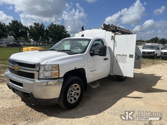 (Houston, TX) 2014 Chevrolet Silverado 3500HD Enclosed Service Truck Runs & Moves