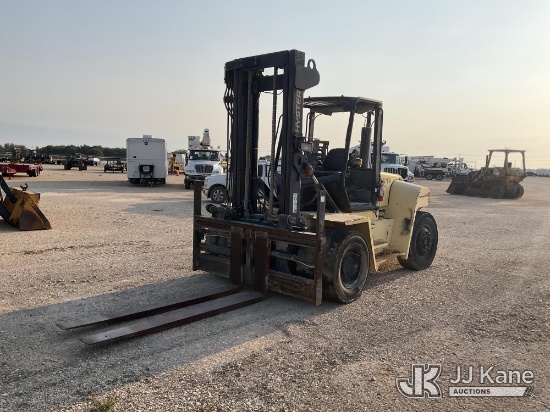 (Cibolo, TX) 2011 Hyster H210HD Pneumatic Tired Forklift Not Running, Condition Unknown