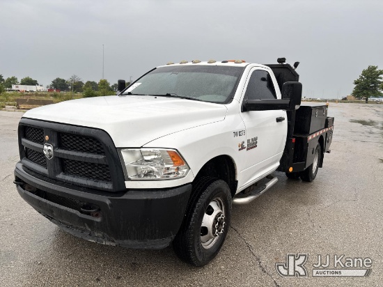 (Kansas City, MO) 2016 RAM 3500 Flatbed/Service Truck Runs & Moves