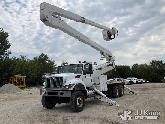 (Des Moines, IA) Altec A77T-E93, Articulating & Telescopic Material Handling Elevator Bucket Truck m