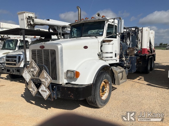 (Marion, TX) 2012 Peterbilt 367 T/A Tank Truck Not Running, Condition Unknown)(Dash Warning Indicato