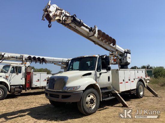 (Joplin, MO) Altec DM47, Digger Derrick rear mounted on 2006 International 4300 Utility Truck Runs,
