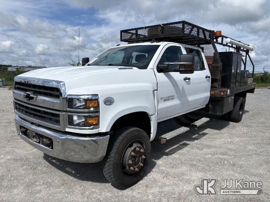 (Hawk Point, MO) 2019 Chevrolet Silverado Medium Duty Crew-Cab Service Truck Runs & Moves