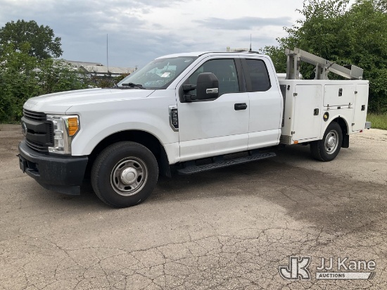 (South Beloit, IL) 2017 Ford F250 Extended-Cab Service Truck Runs & Moves) (Engine Performance Conce