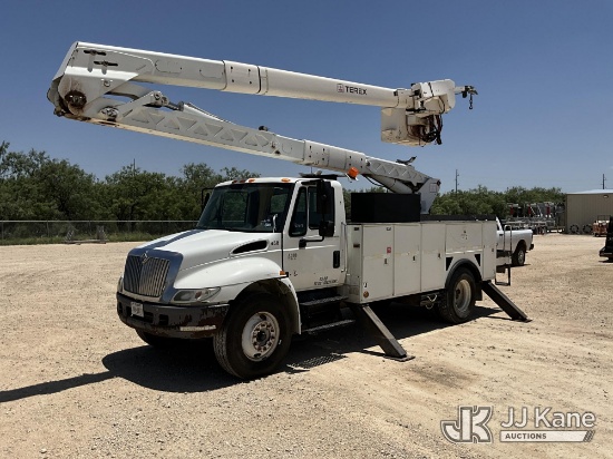 (San Angelo, TX) HiRanger TCX-55, Material Handling Bucket Truck rear mounted on 2007 International