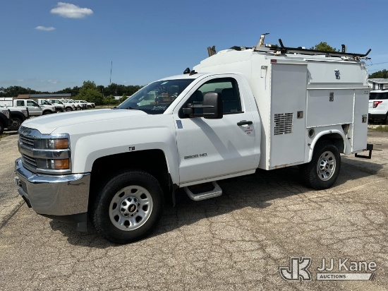 (South Beloit, IL) 2015 Chevrolet Silverado 3500HD Enclosed Service Truck Runs & Moves, Generator Op