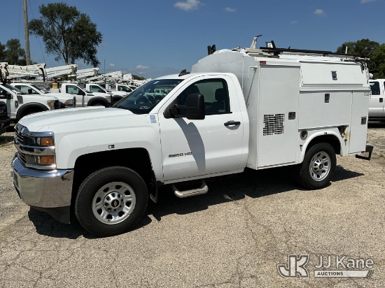 (South Beloit, IL) 2015 Chevrolet Silverado 3500HD Enclosed Service Truck Runs & Moves, Generator Ru