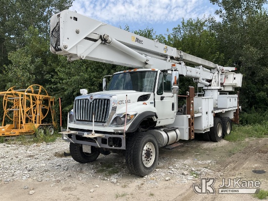 (Des Moines, IA) Altec AH100, Articulating & Telescopic Material Handling Platform Lift rear mounted