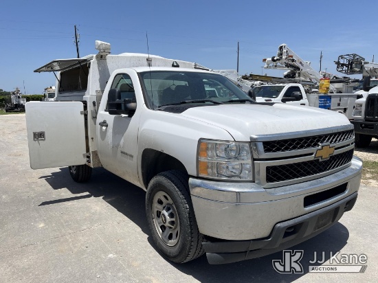 (Houston, TX) 2012 Chevrolet Silverado 3500HD Enclosed Service Truck (Runs & Moves)
