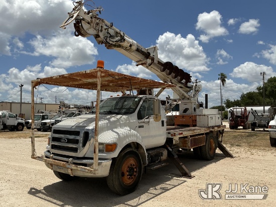 (Olmito, TX) Terex/Telelect Commander C4047, Digger Derrick rear mounted on 2009 Ford F-750 Flatbed/