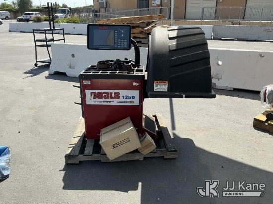 (Jurupa Valley, CA) Coats Wheel Balancer (Used) NOTE: This unit is being sold AS IS/WHERE IS via Tim