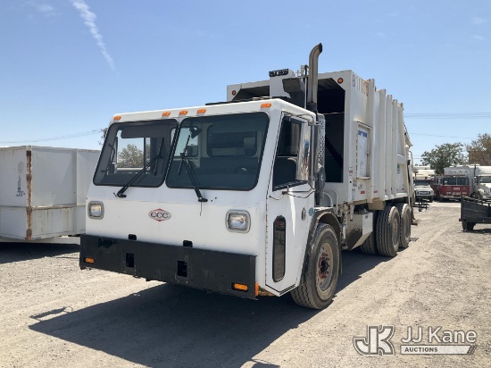 (Jurupa Valley, CA) 2008 Crane Carrier Co. Low Entry T/A Trash Compactor Truck Runs & Moves