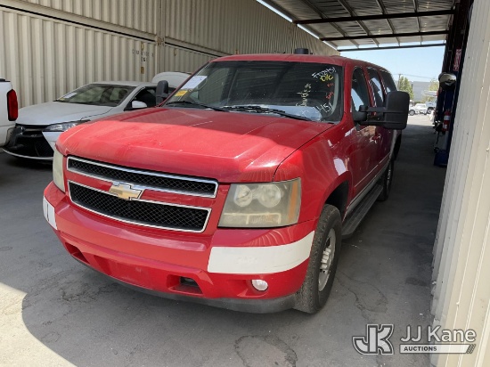 (Jurupa Valley, CA) 2010 Chevrolet Suburban LS 2500 4-Door Sport Utility Vehicle Runs & Moves, AC No