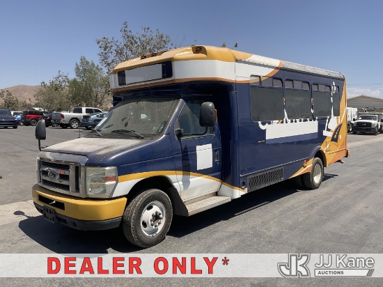 (Jurupa Valley, CA) 2013 Ford Econoline E450 Passenger Bus Dash Warning Indicators On, Interior Defe