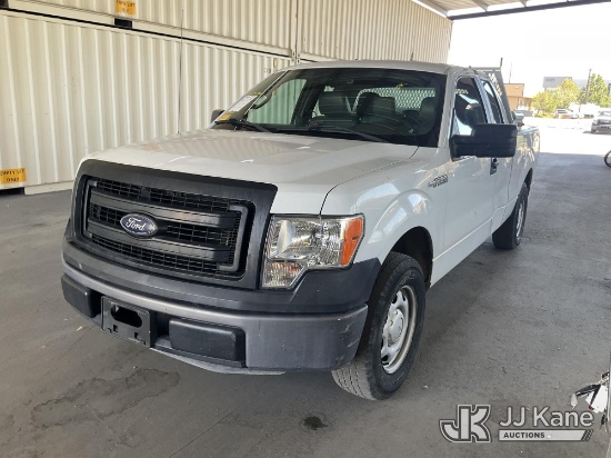 (Jurupa Valley, CA) 2014 Ford F-150 Extended-Cab Pickup Truck Runs & Moves, Liftgate Operates
