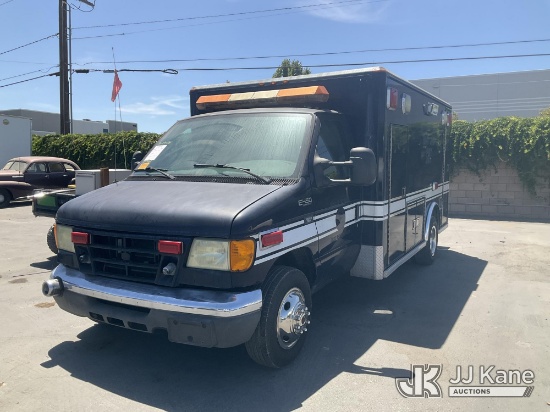 (Jurupa Valley, CA) 2003 Ford Econoline E450 Ambulance Runs & moves