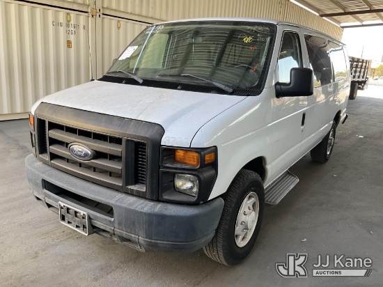 (Jurupa Valley, CA) 2009 Ford Econoline E-350 Extended Passenger Van Runs & Moves
