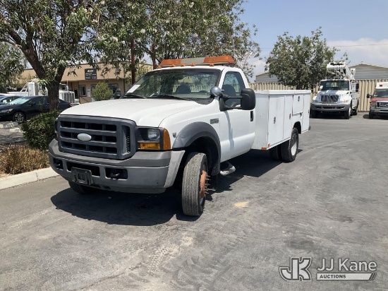 (Jurupa Valley, CA) 2007 Ford F-450 SD Service Truck Runs & Moves
