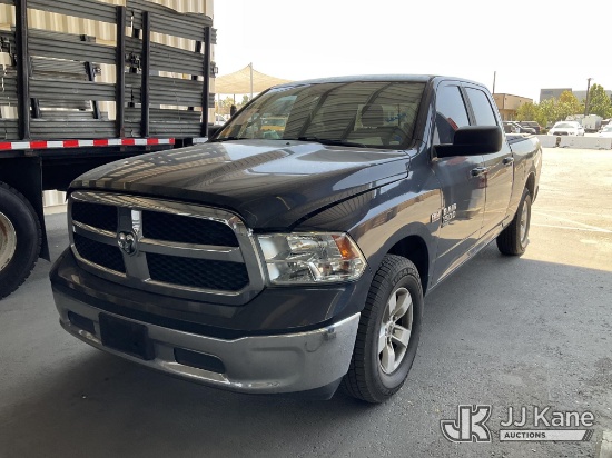 (Jurupa Valley, CA) 2019 RAM 1500 Classic Crew-Cab Pickup Truck Runs & Moves) (Vehicle previously us