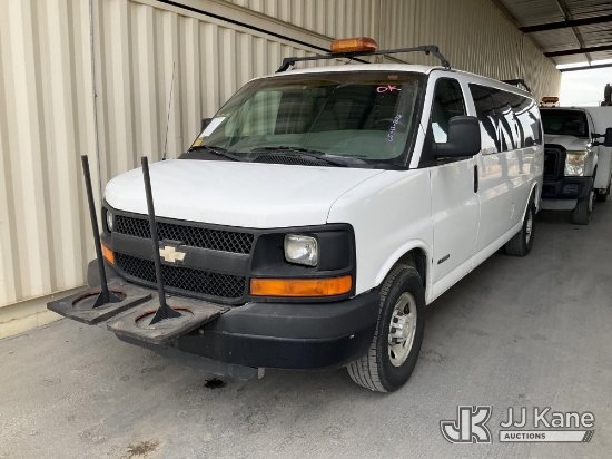 (Jurupa Valley, CA) 2003 Chevrolet Express 3500 Extended Cargo Van Runs & Moves, AC Not Cold