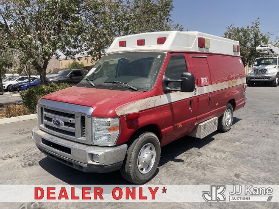 (Jurupa Valley, CA) 2009 Ford Econoline E-350 Super Duty Extended Ambulance Runs & Moves, Interior D