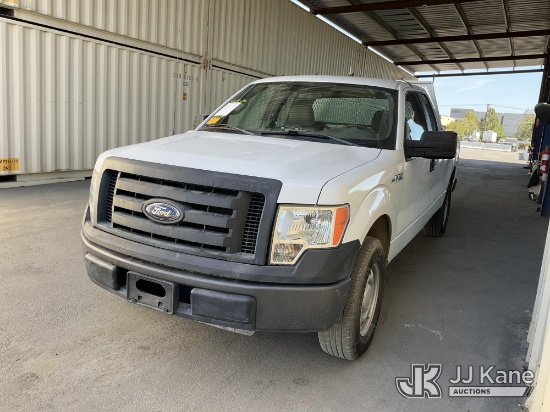 (Jurupa Valley, CA) 2010 Ford F-150 Pickup Truck Runs & Moves