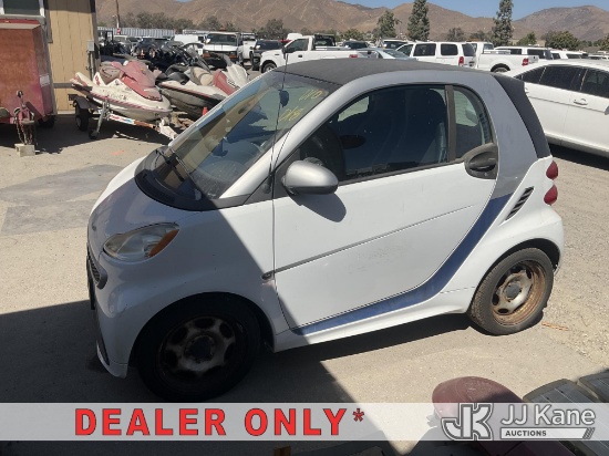 (Jurupa Valley, CA) 2015 smart fortwo electric coupe 2-Door Sedan Not Running(Condition Unknown)