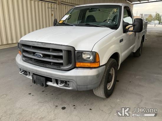 (Jurupa Valley, CA) 2000 Ford F-350 SD Service Truck Runs & Moves