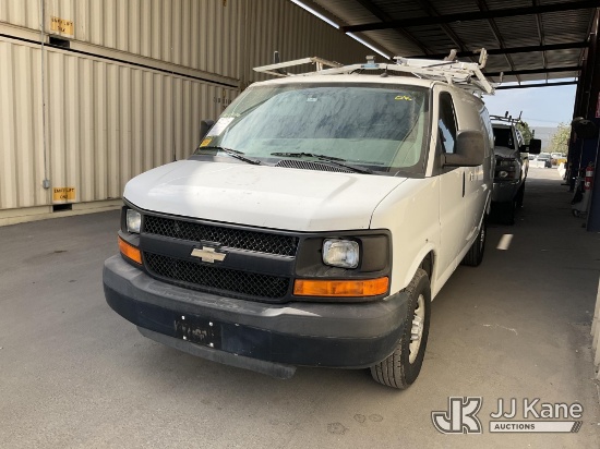 (Jurupa Valley, CA) 2015 Chevrolet Express 2500 Cargo Van Runs & Moves
