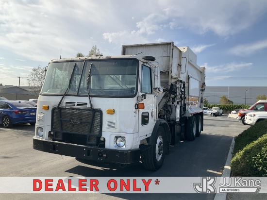 (Jurupa Valley, CA) 2012 Autocar ACX Xpeditor Trash Truck Runs & Moves) (Missing Cng Tanks Exp Dates