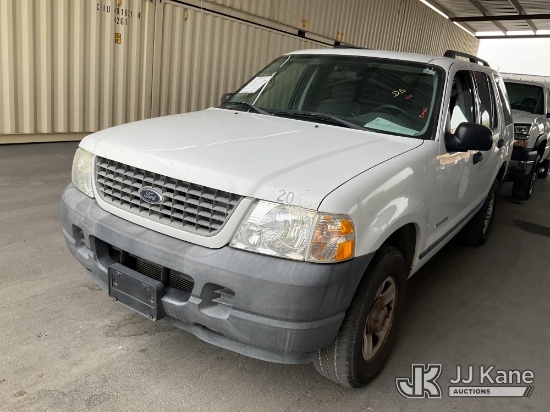 (Jurupa Valley, CA) 2004 Ford Explorer 4-Door Sport Utility Vehicle Runs & Moves