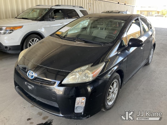 (Jurupa Valley, CA) 2011 Toyota Prius 4-Door Hatch Back Runs & Moves