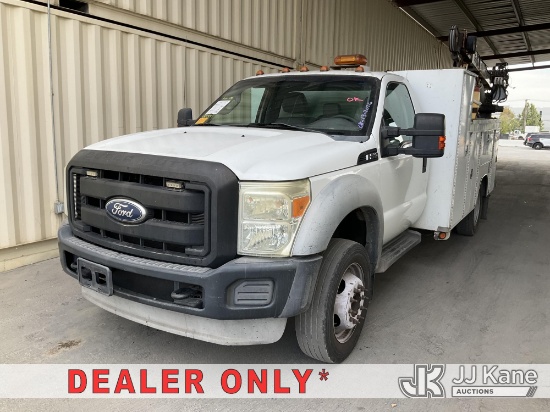 (Jurupa Valley, CA) 2011 Ford F-550 Regular Cab DRW Mechanics Service Truck Runs & Moves) (Transmiss